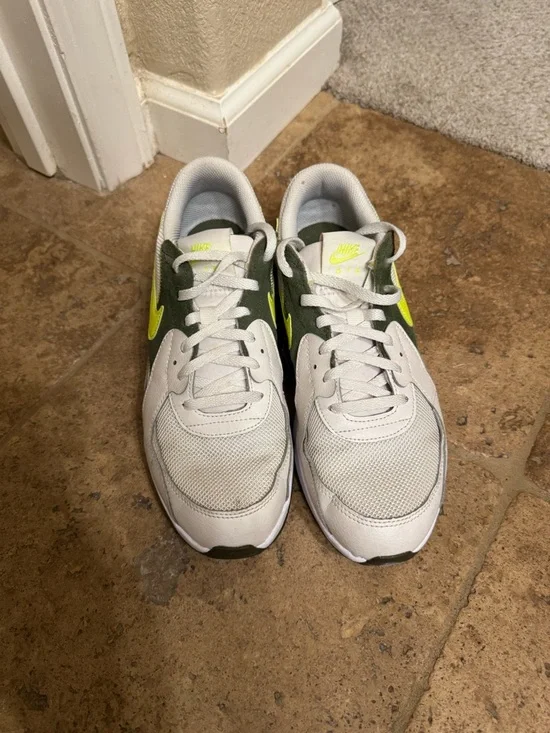 Nike Air Max Excee Sneakers in Beige, Dark Green and Lime Green - Picture 2 of 4